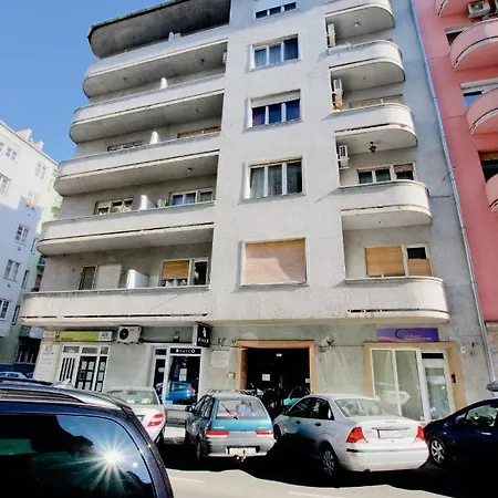 Standard By Hi5 - Tátra Street *