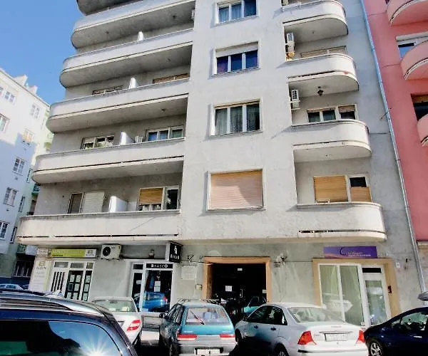 Standard By Hi5 - Tatra Street *